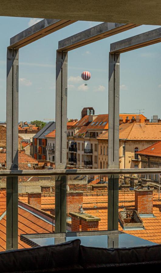 Luxury Apartment With Balcony In Downtown Budapest Kültér fotó